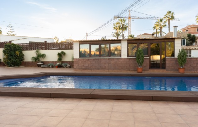 Resale - Villa - Torrevieja - Los Balcones