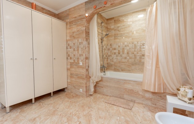Resale - Villa - Torrevieja - Los Balcones