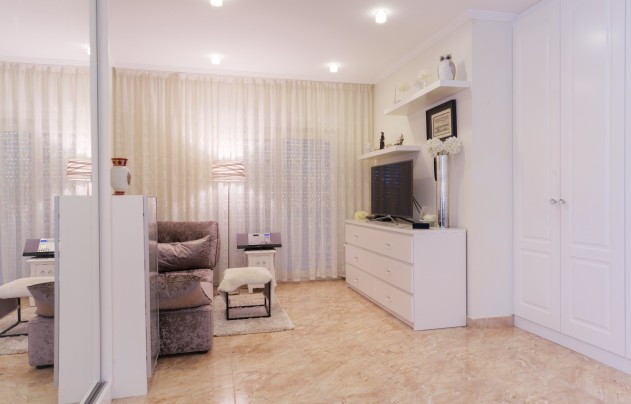Resale - Villa - Torrevieja - Los Balcones