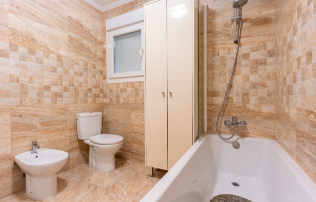 Resale - Villa - Torrevieja - Los Balcones