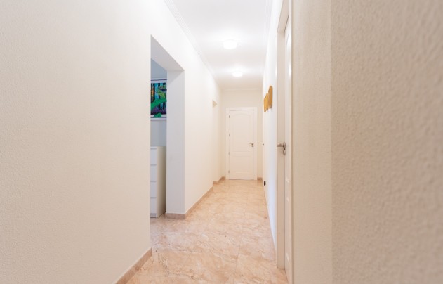 Resale - Villa - Torrevieja - Los Balcones