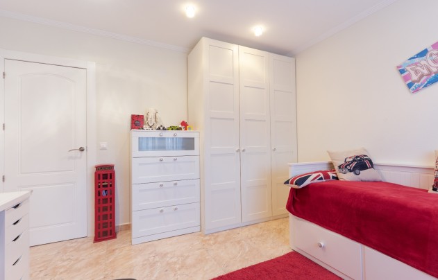 Resale - Villa - Torrevieja - Los Balcones