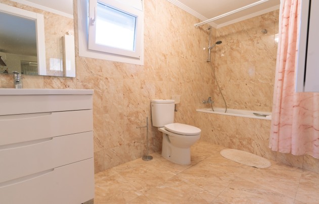 Resale - Villa - Torrevieja - Los Balcones