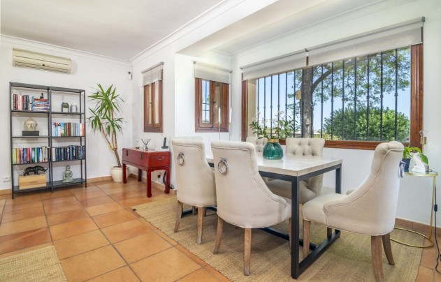 Resale - Villa - Benahavis - La Quinta