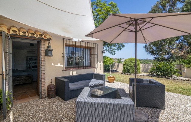 Resale - Villa - Benahavis - La Quinta
