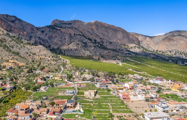 Resale - Villa - Orihuela