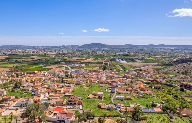 Resale - Villa - Orihuela