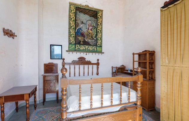 Resale - Villa - Orihuela