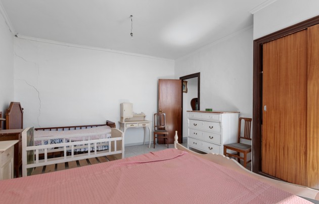 Resale - Villa - Orihuela