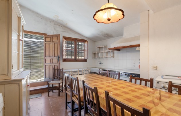 Resale - Villa - Orihuela