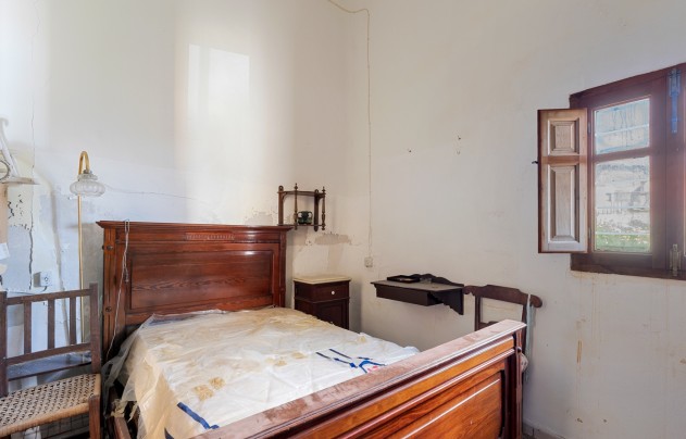 Resale - Villa - Orihuela