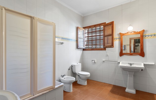 Resale - Villa - Orihuela