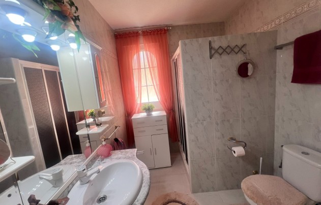 Resale - Villa - Los Urrutias