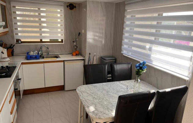 Resale - Villa - La Nucía - Monte Bello