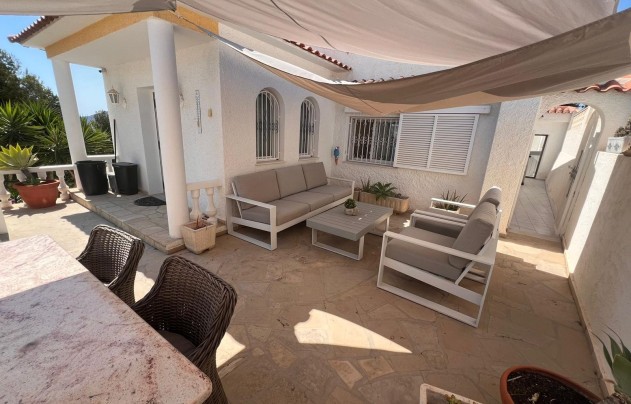Resale - Villa - La Nucía - Monte Bello
