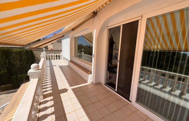 Resale - Villa - La Nucía - Monte Bello