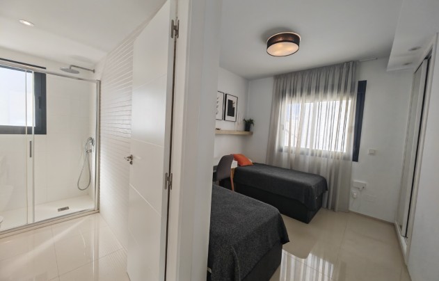 Herverkoop - Villa - Ciudad Quesada - Doña Pepa