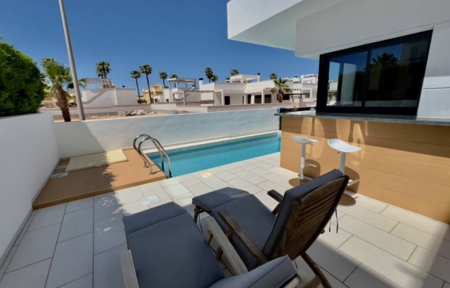 Herverkoop - Villa - Ciudad Quesada - Doña Pepa