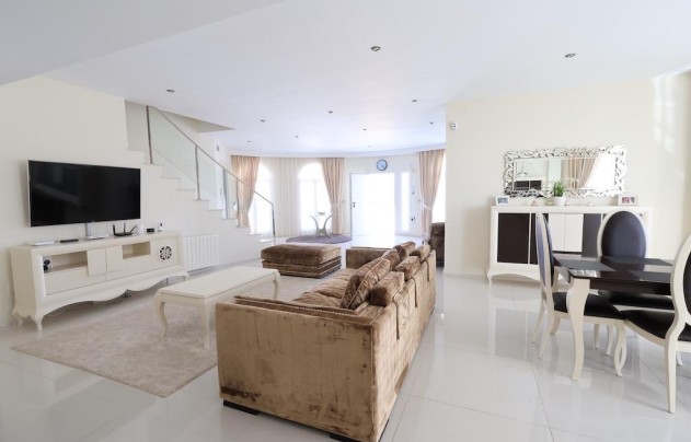 Resale - Villa - Ciudad Quesada