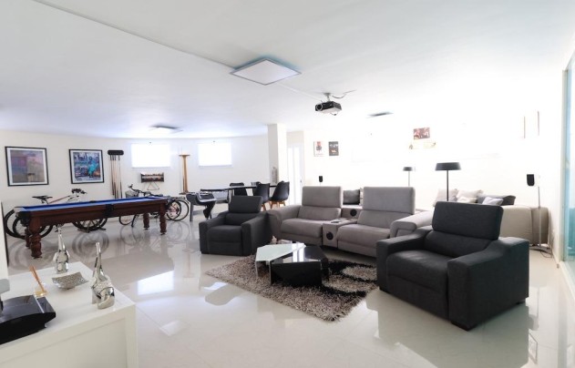 Resale - Villa - Ciudad Quesada