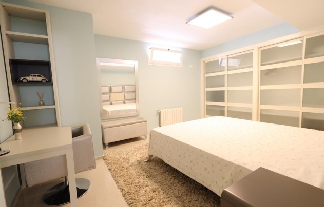 Resale - Villa - Ciudad Quesada