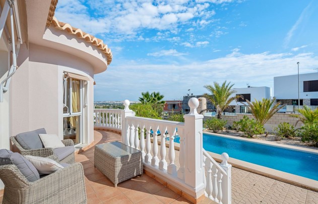 Resale - Villa - Ciudad Quesada - Pueblo Lucero