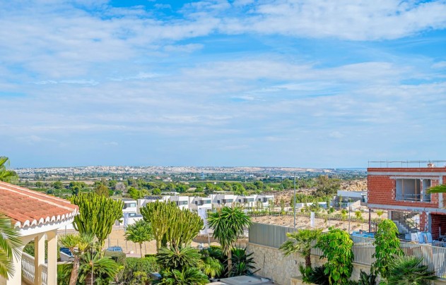 Resale - Villa - Ciudad Quesada - Pueblo Lucero