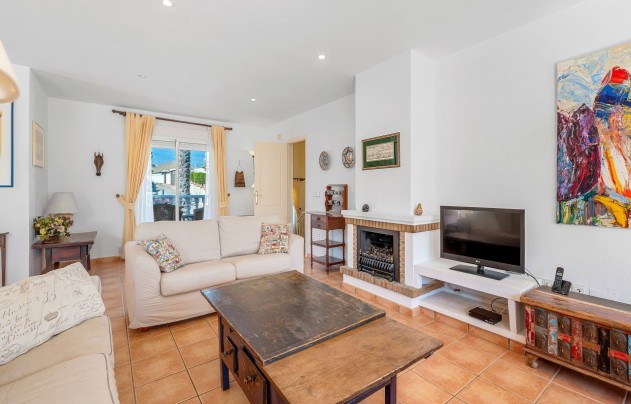 Resale - Villa - Ciudad Quesada - Pueblo Lucero