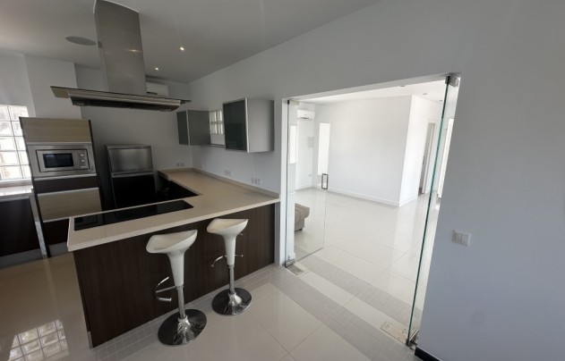 Resale - Villa - Ciudad Quesada