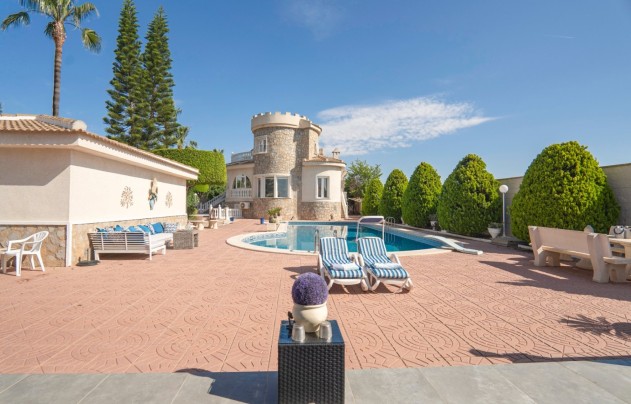 Resale - Villa - Ciudad Quesada