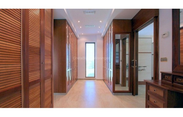 Resale - Villa - Penàguila