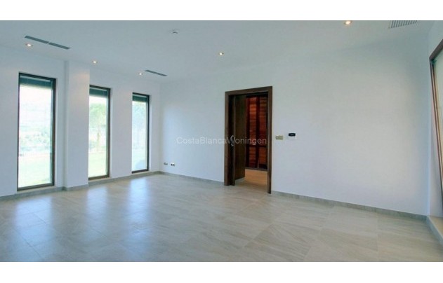 Resale - Villa - Penàguila