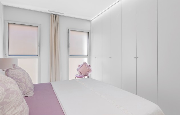 Resale - Apartment - Torrevieja - La Mata