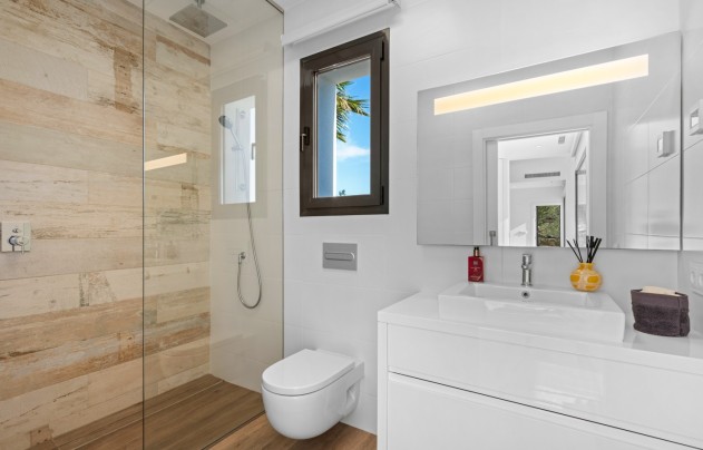 Resale - Villa - Las Colinas Golf Resort - Las Colinas golf