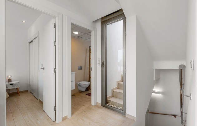 Resale - Villa - Orihuela Costa - Villamartín