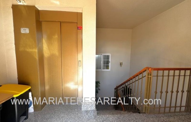 Herverkoop - Commercial - Los Alcazares