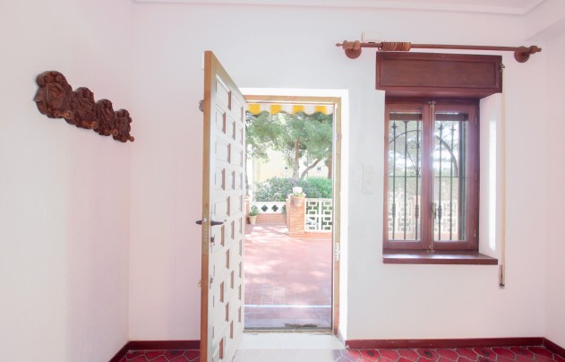 Reventa - Villa - El Campello