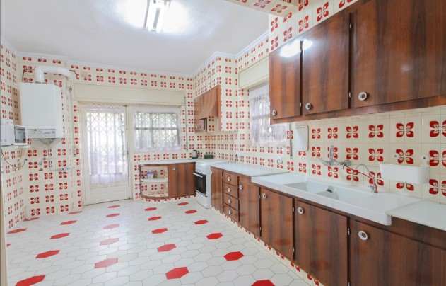 Reventa - Villa - El Campello