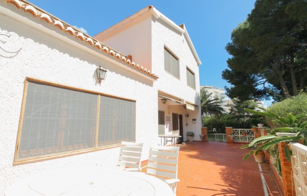 Reventa - Villa - El Campello
