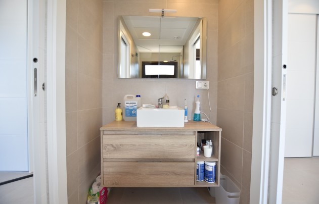 Resale - Villa - Benijofar