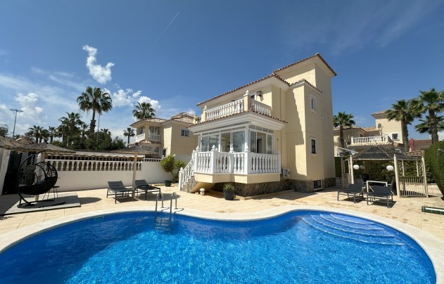 Herverkoop - Villa - Guardamar del Segura - El Raso