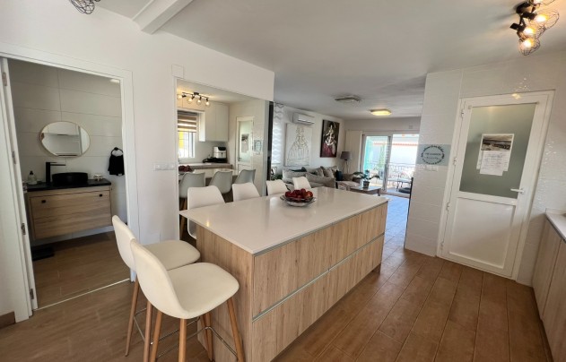 Resale - Villa - Villamartín