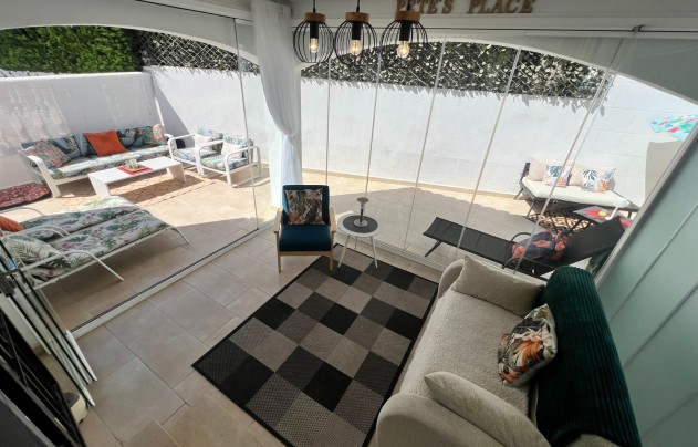 Resale - Villa - Villamartín