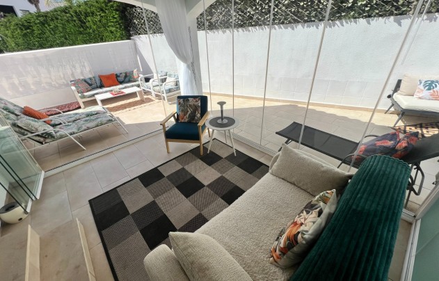 Resale - Villa - Villamartín