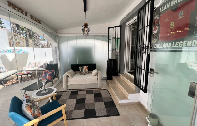Resale - Villa - Villamartín