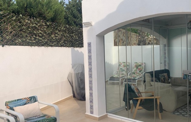 Resale - Villa - Villamartín