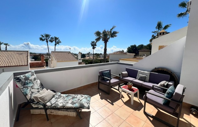 Resale - Villa - Villamartín
