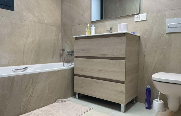 Herverkoop - Villa - Ciudad Quesada - 03170