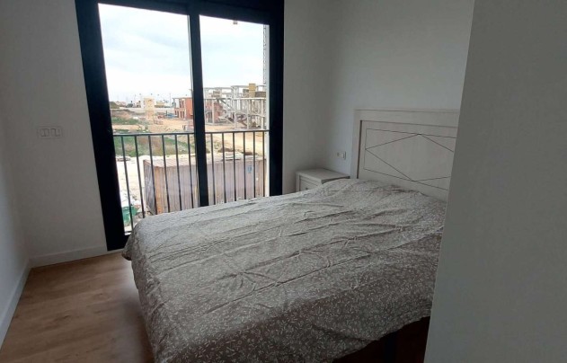 Herverkoop - Villa - Ciudad Quesada - 03170