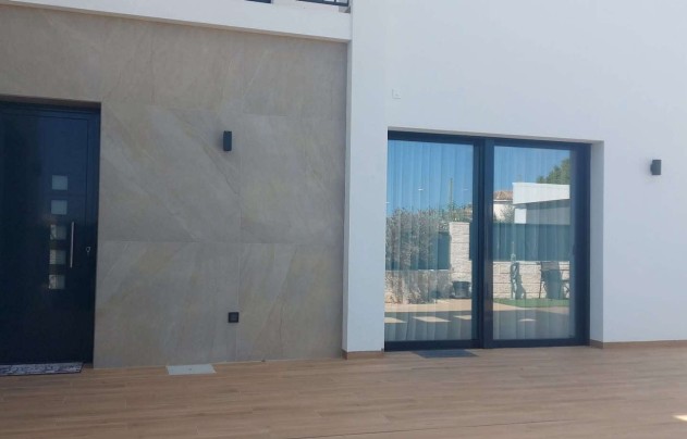 Herverkoop - Villa - Ciudad Quesada - 03170